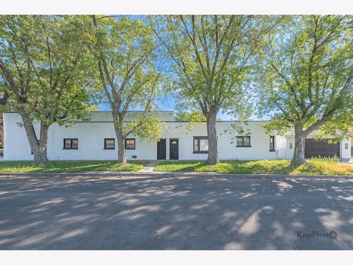  Rented Chicago Illinois, 6259 Peterson