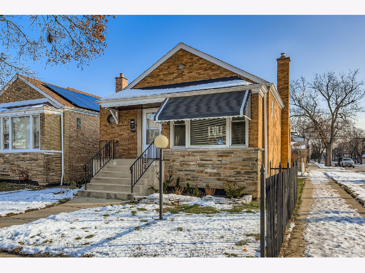  For Sale Chicago Illinois, 7759 Wood Street