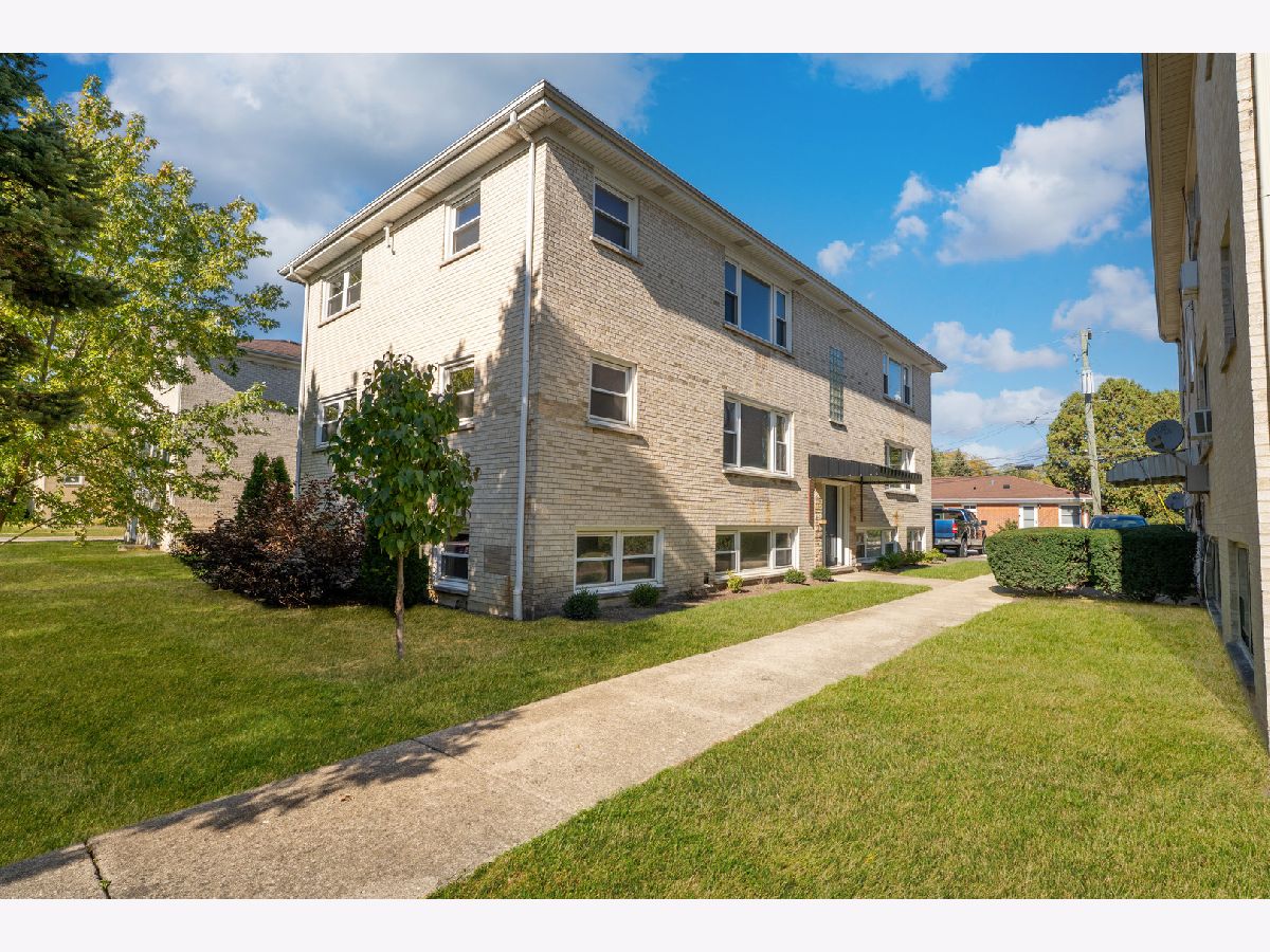  For Rent Lombard Illinois, 740 North Broadway