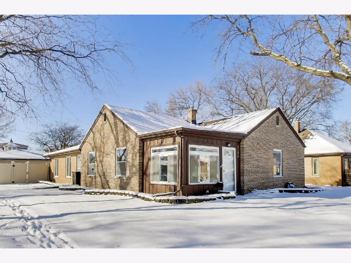  For Sale Lyons Illinois, 4350 Elm Avenue