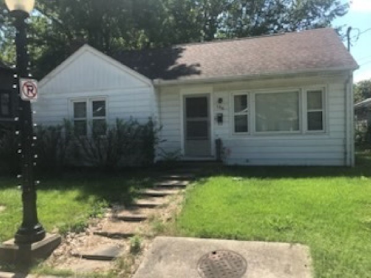  For Sale Carbondale Illinois, 106 Springer Street