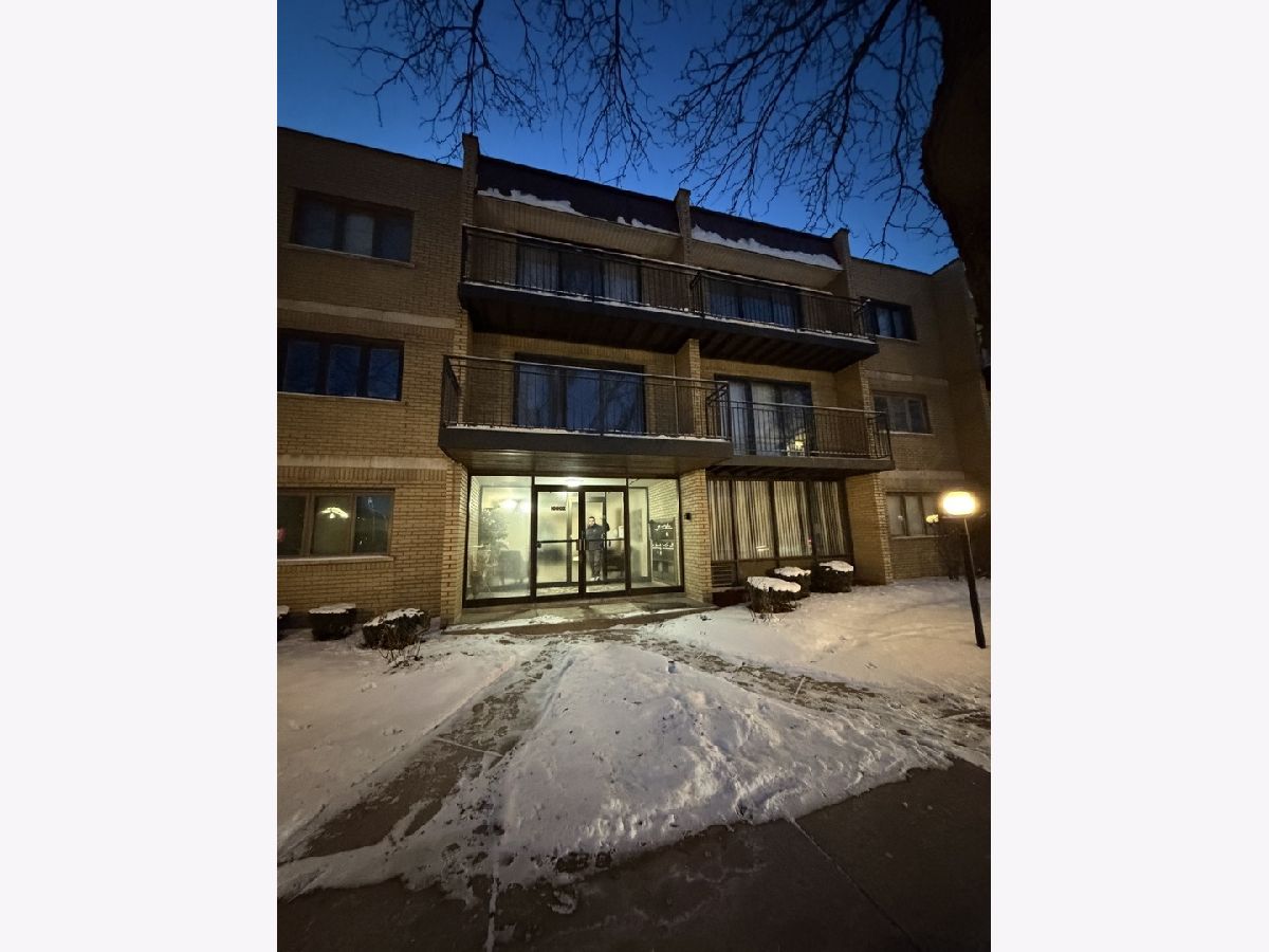  For Sale Oak Lawn Illinois, 10002 Pulaski Road