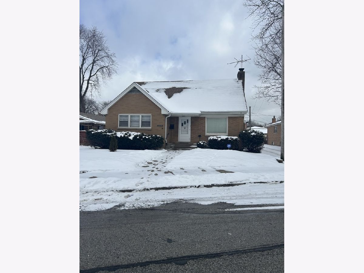  For Sale Blue Island Illinois, 12757 Mozart Street