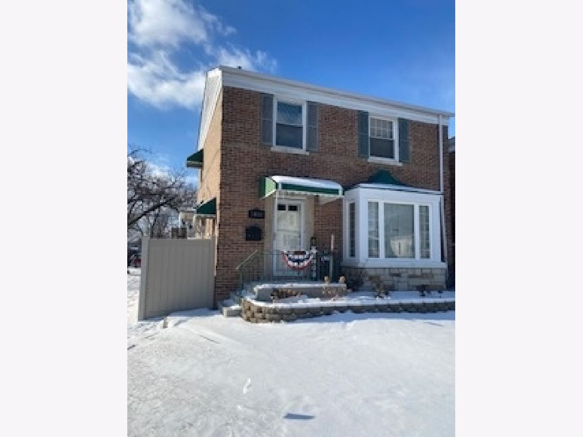  For Sale Chicago Illinois, 3400 Narragansett Avenue