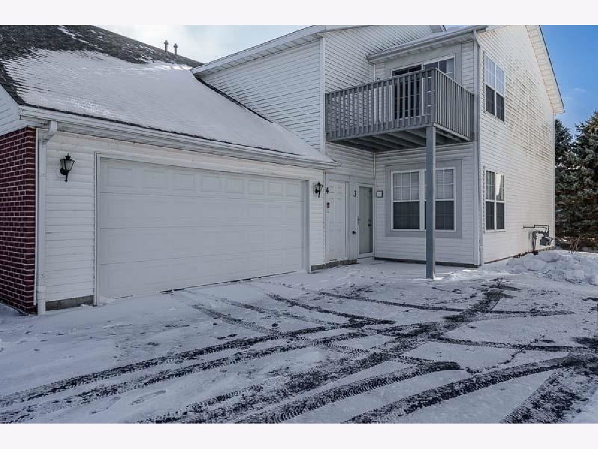  For Sale Roscoe Illinois, 10138 Monarch Boulevard