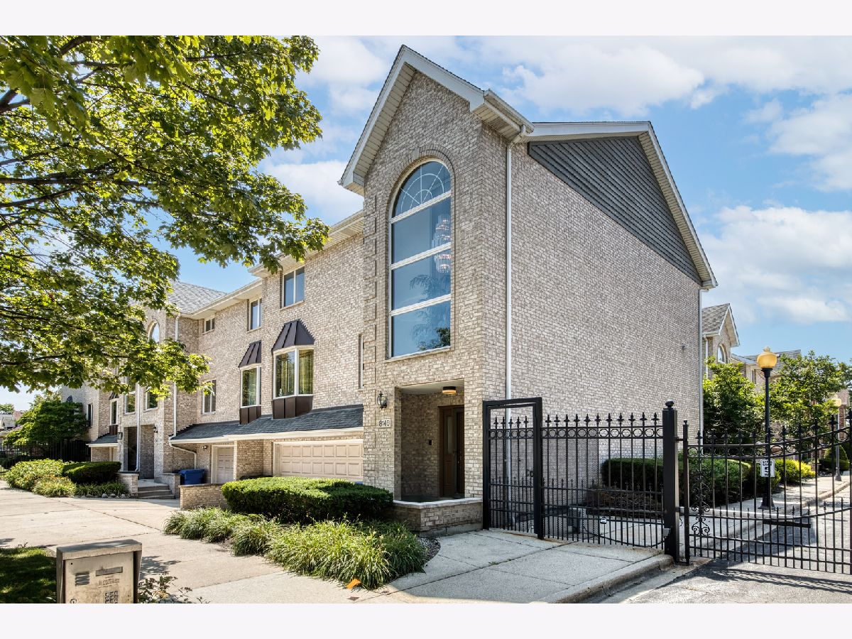  For Sale Chicago Illinois, 8146 Prairie Park Place