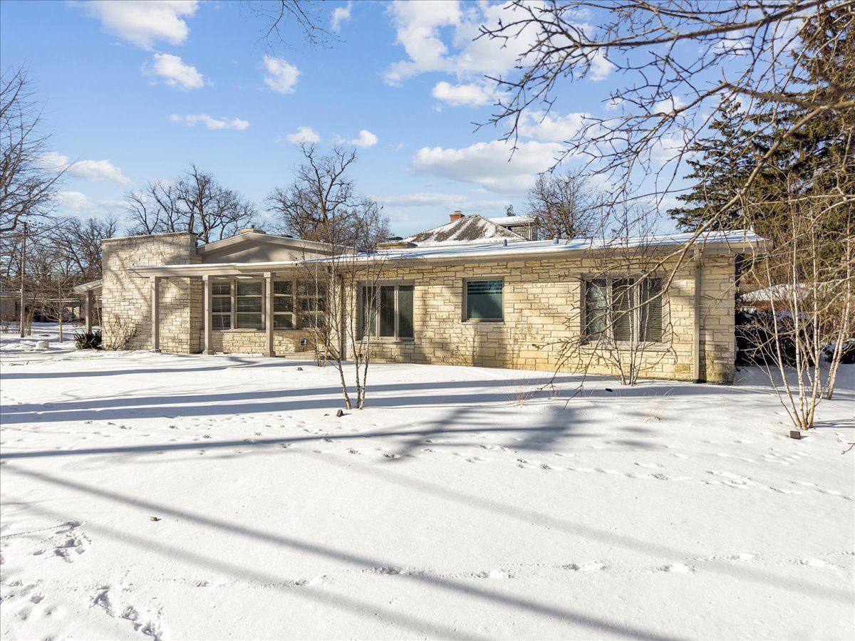  Sold Highland Park Illinois, 730 Sheridan