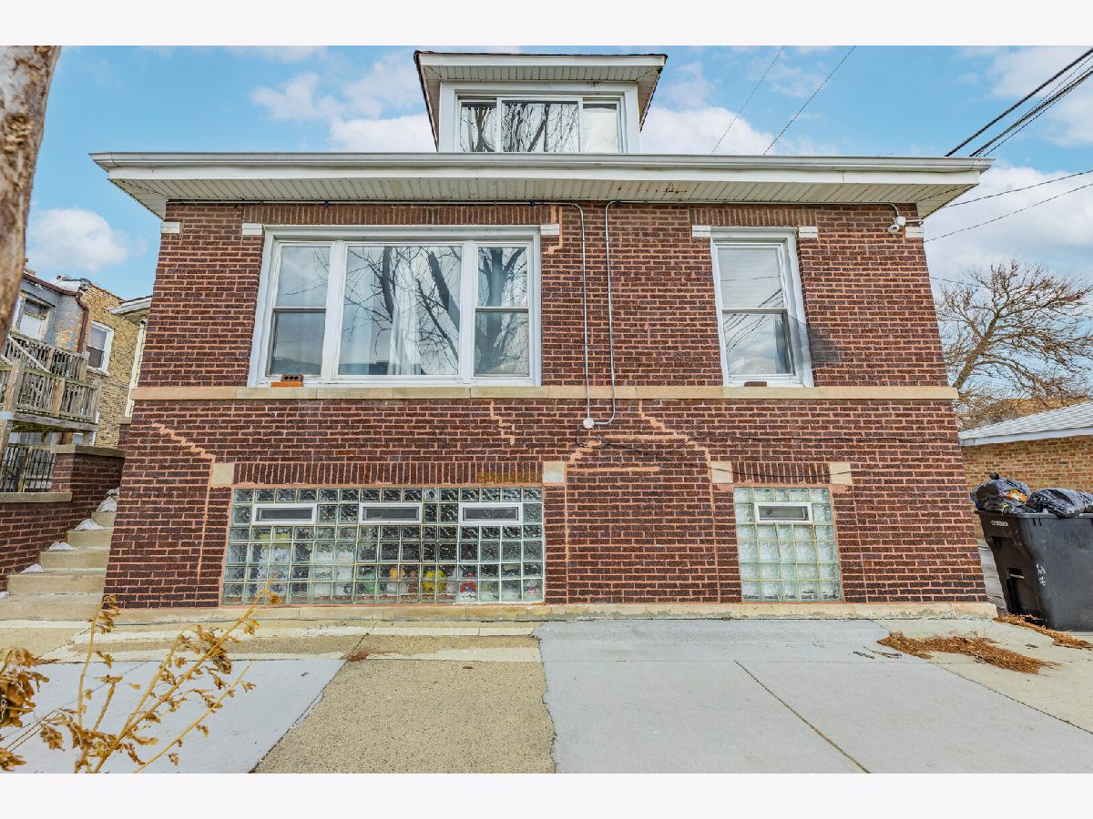  For Sale Chicago Illinois, 2548 57th Street