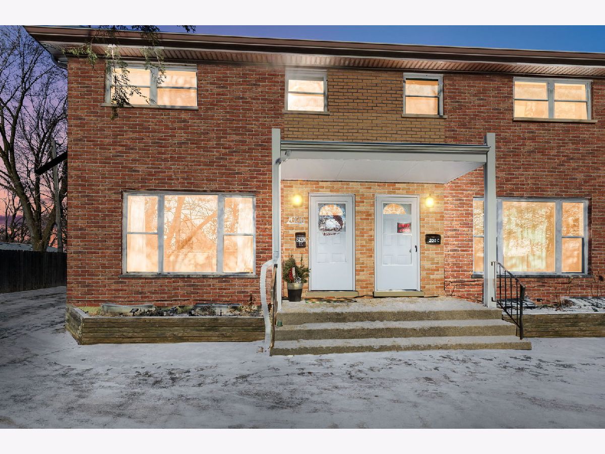  Sold North Aurora Illinois, 200 Linn