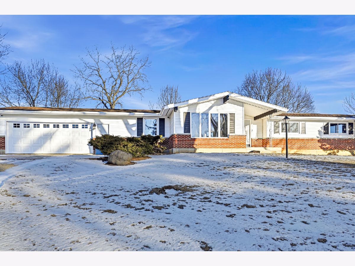  For Sale Leaf River Illinois, 9807 Leaf River Road