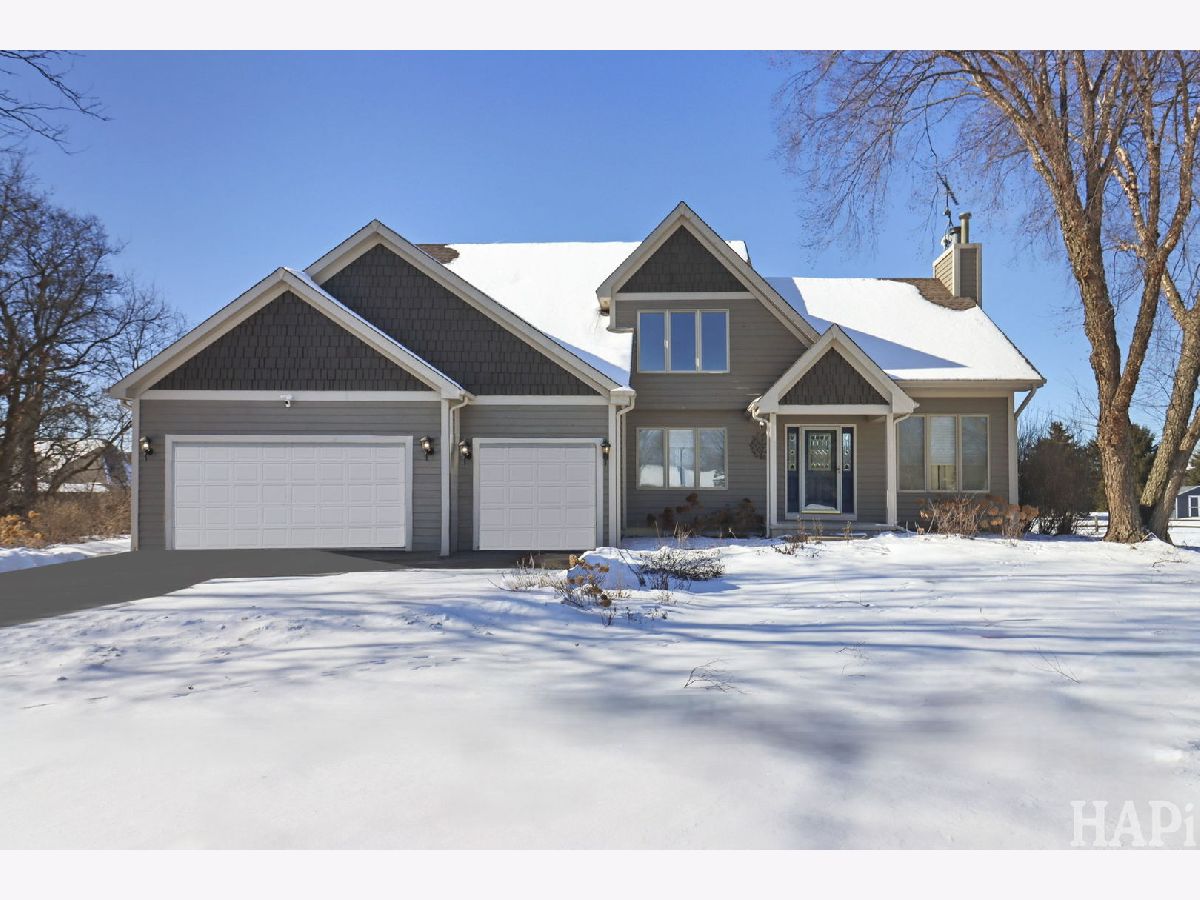  For Sale Marengo Illinois, 10979 Ernest Drive
