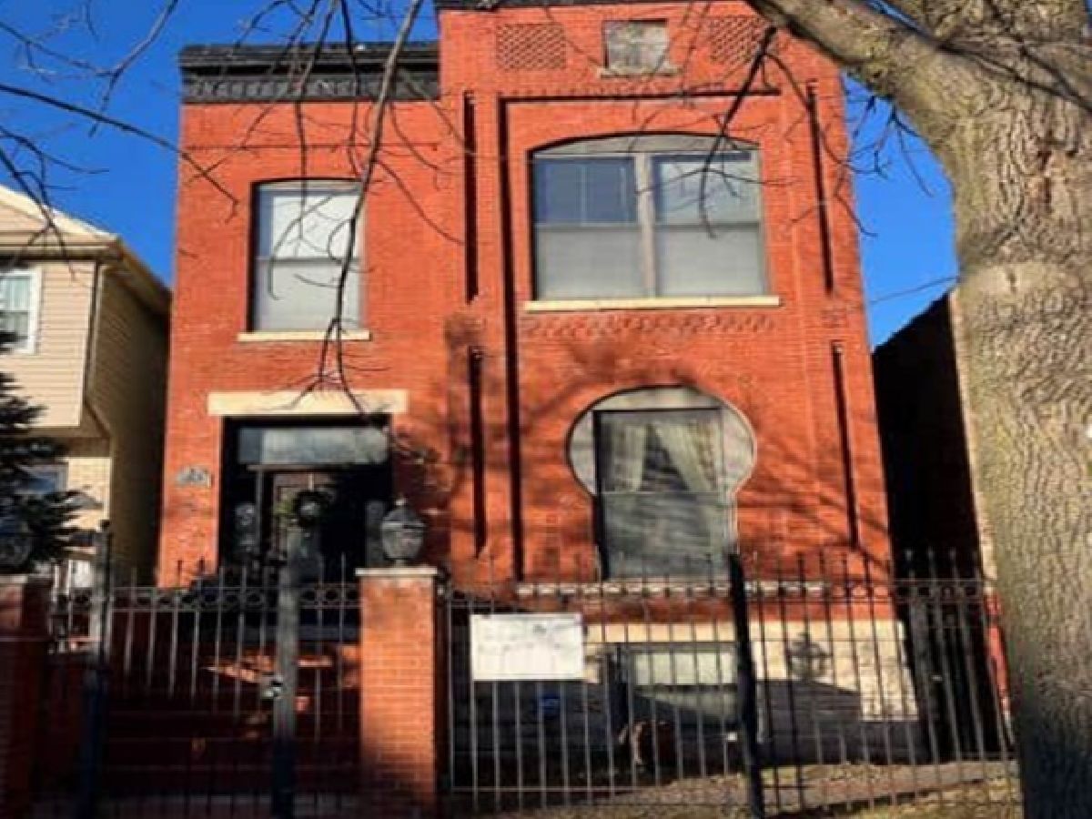  For Sale Chicago Illinois, 2816 Washington Boulevard