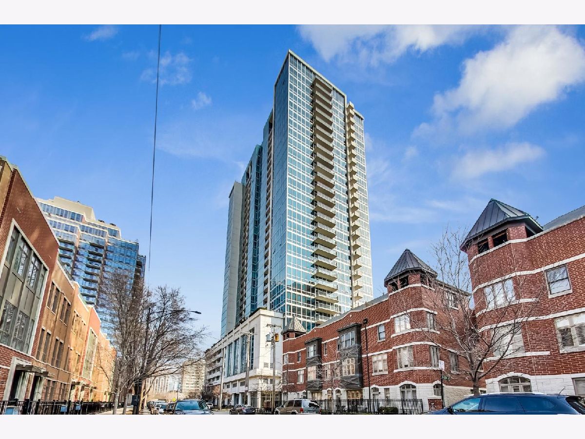  Rented Chicago Illinois, 1629 Prairie