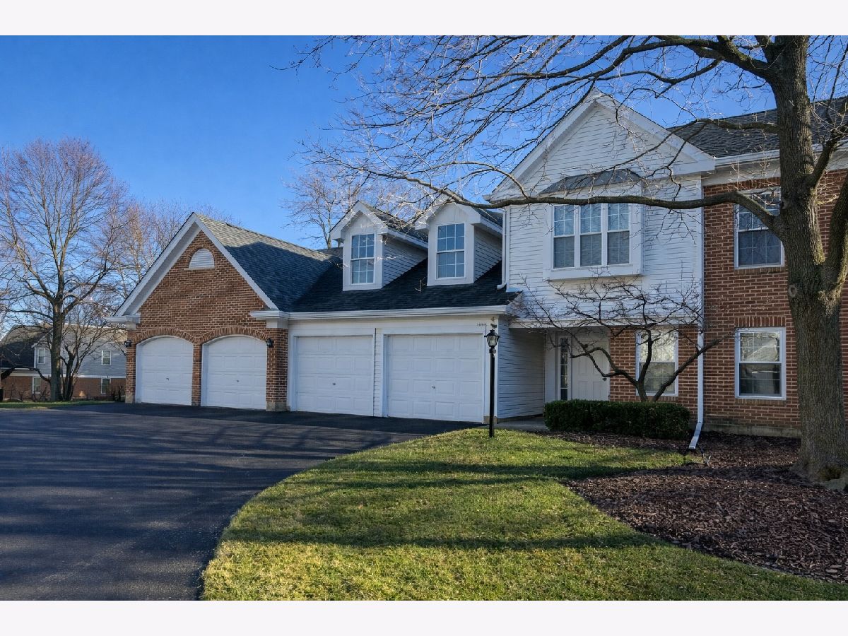 Condominiums For Sale Old Orchard Mount Prospect Illinois, 1403 Clove Court