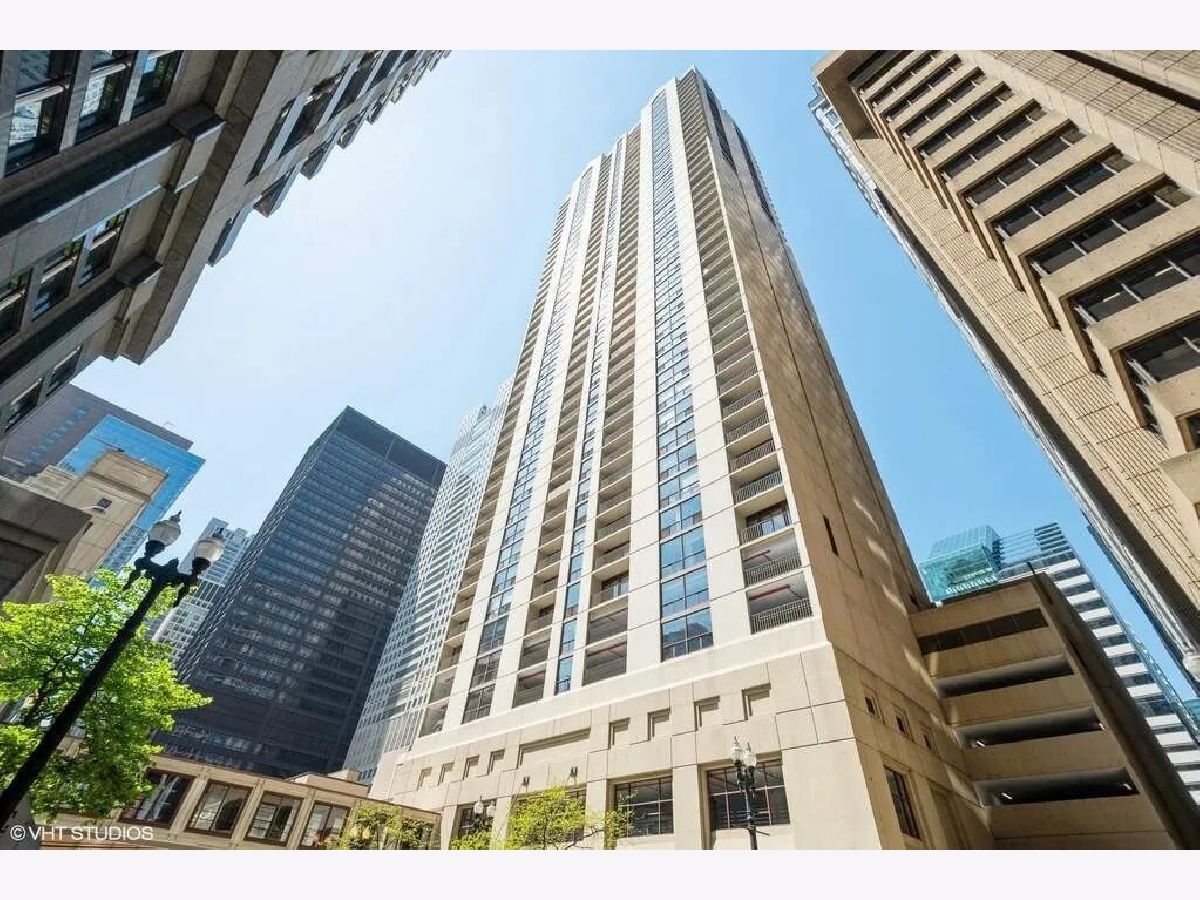  For Rent Chicago Illinois, 200 Dearborn