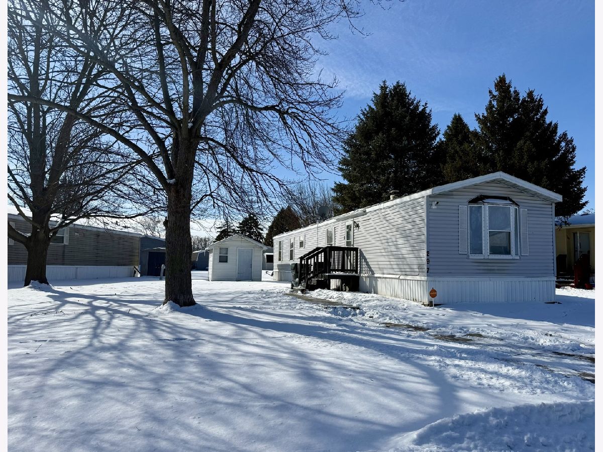  For Sale Lynwood Illinois, 297 Pattie Lane