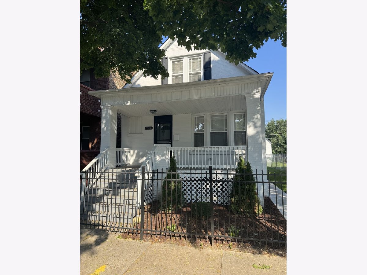  For Sale Chicago Illinois, 7605 Champlain Avenue
