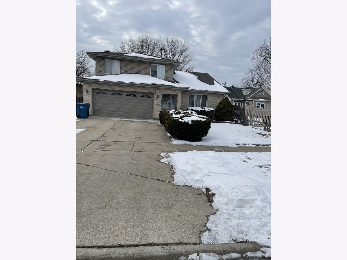  For Rent Oak Lawn Illinois, 9732 Austin