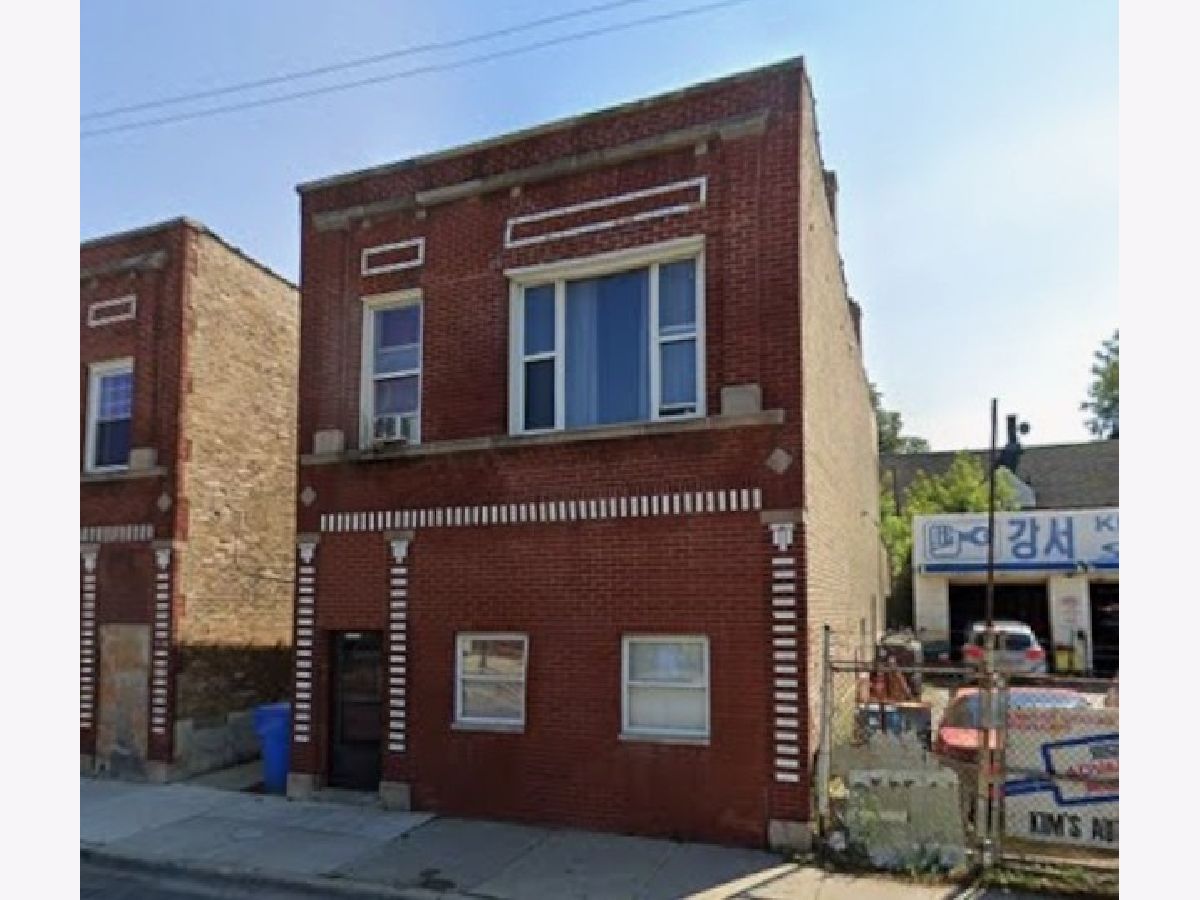 Condominiums & Homes For Sale Irving Park Manor Chicago Illinois, 4265 Montrose Avenue