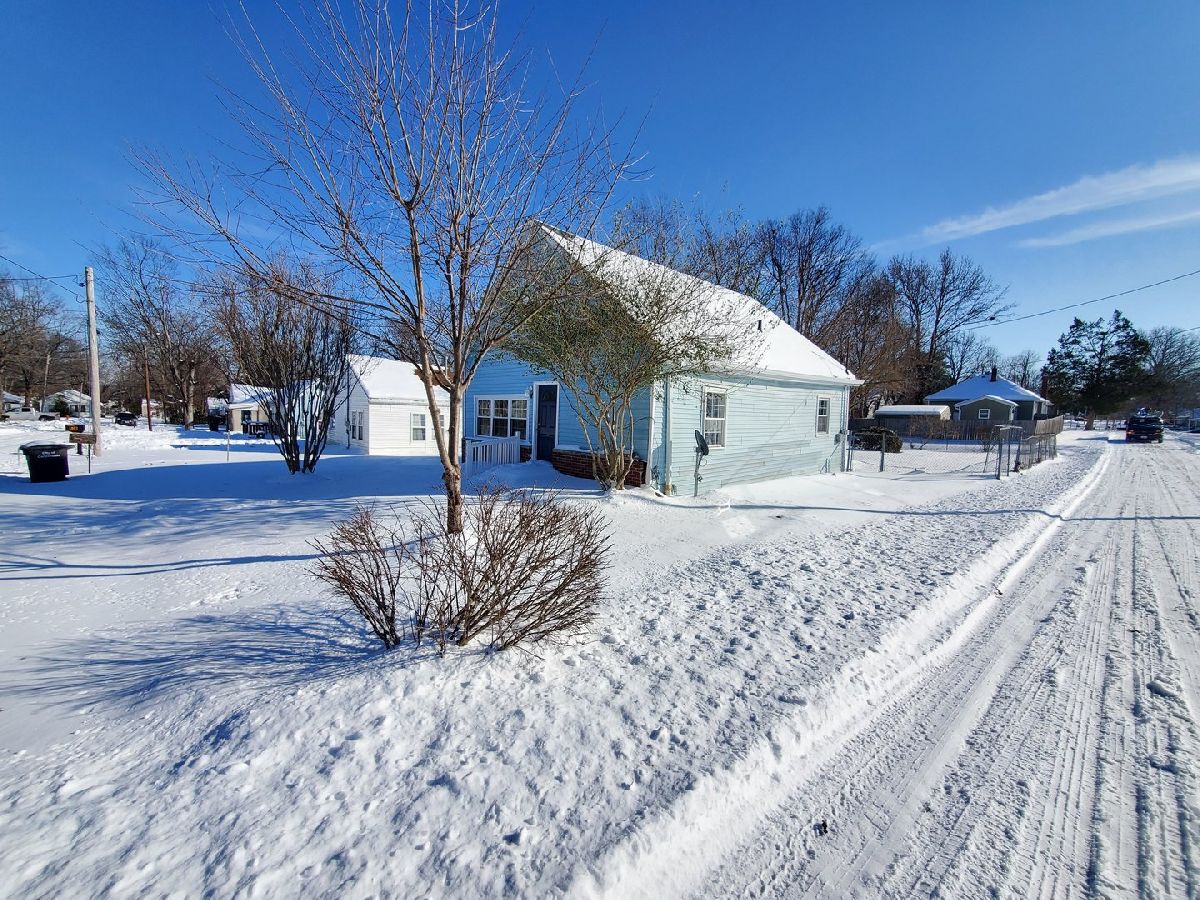  For Sale Carbondale Illinois, 511 Baird Street