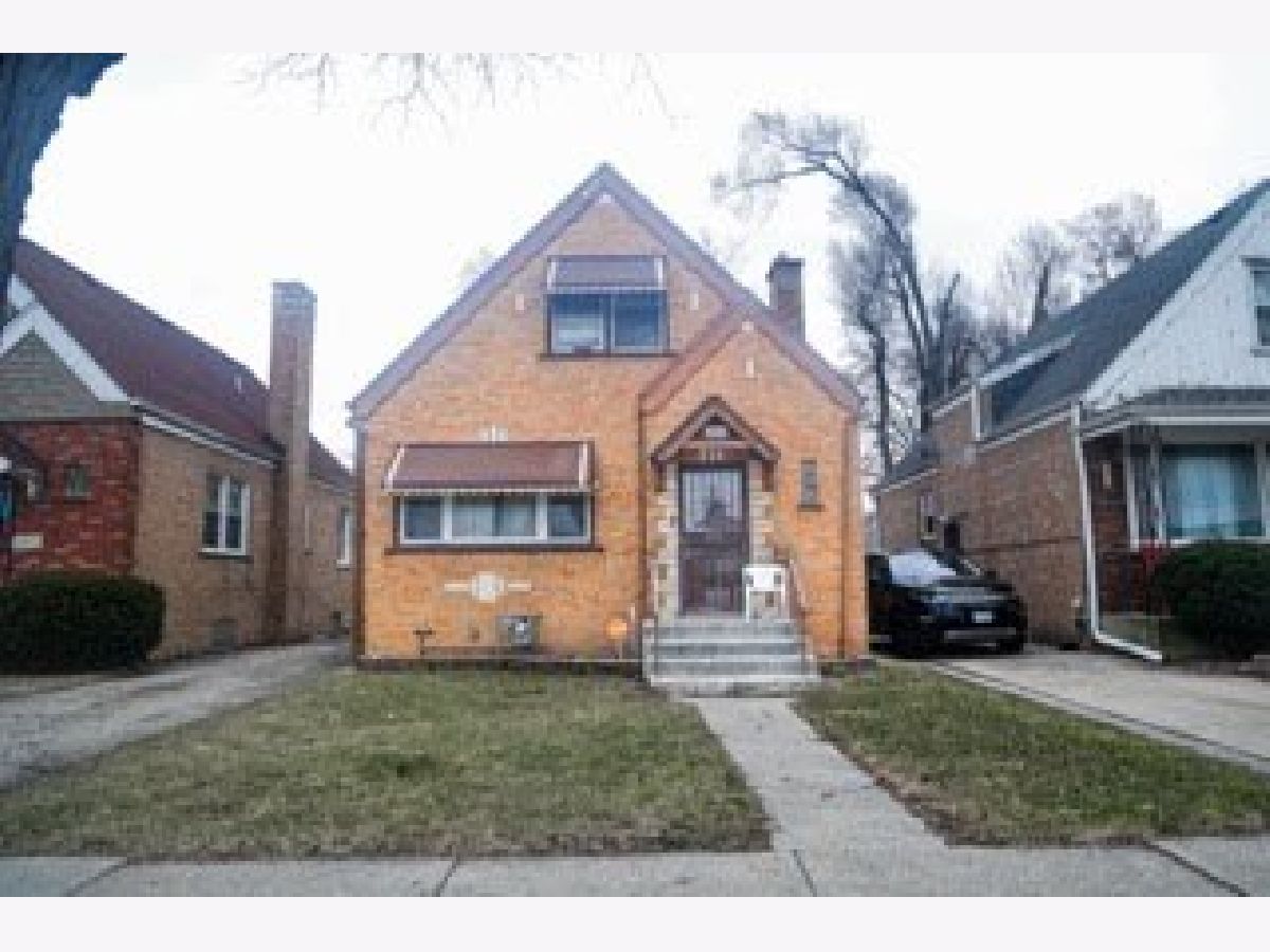  For Sale Bellwood Illinois, 1107 24th Avenue