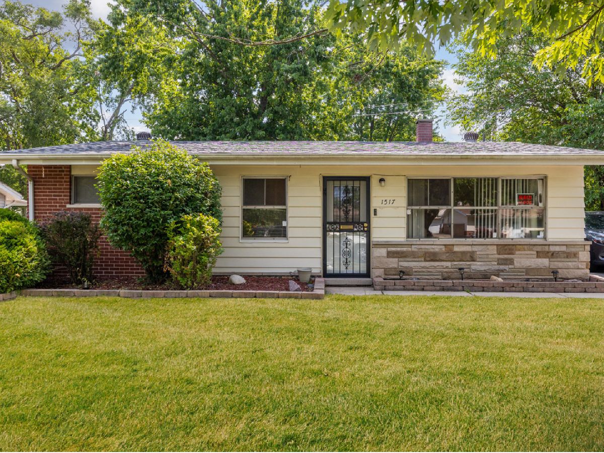  For Sale Calumet City Illinois, 1517 Freeland Avenue