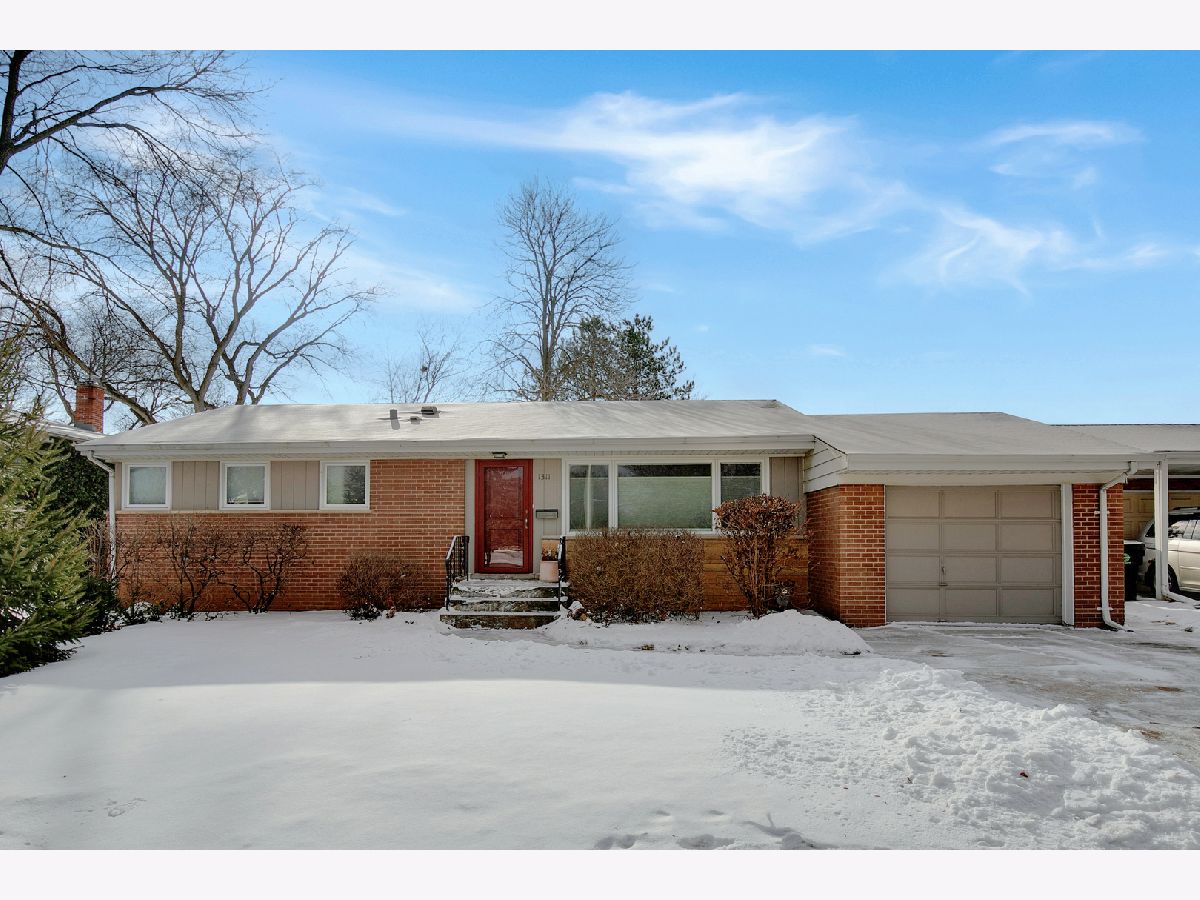  Rented Arlington Heights Illinois, 1311 Euclid