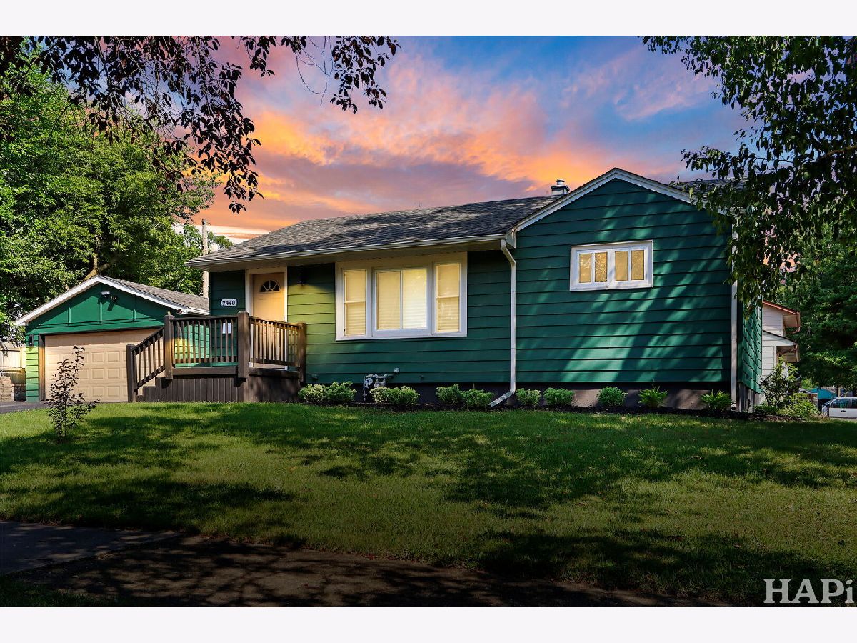  For Sale Waukegan Illinois, 2440 Cheyenne Road
