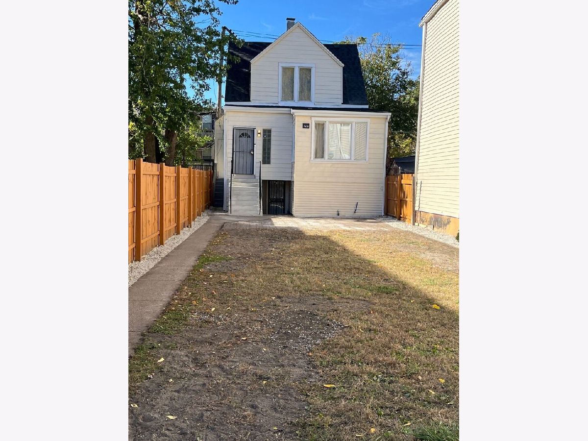  For Sale Chicago Illinois, 7438 Champlain Avenue