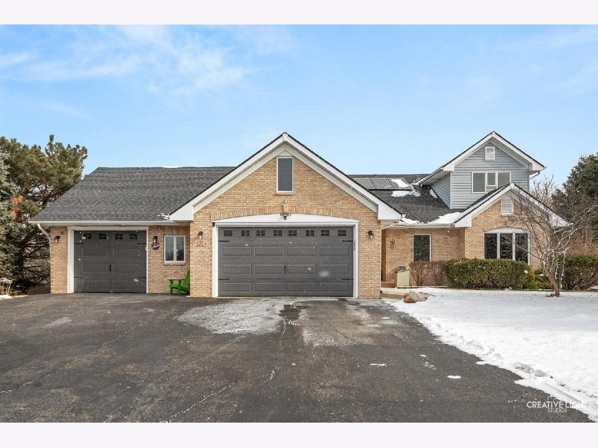  For Sale Yorkville Illinois, 1024 Independence Boulevard