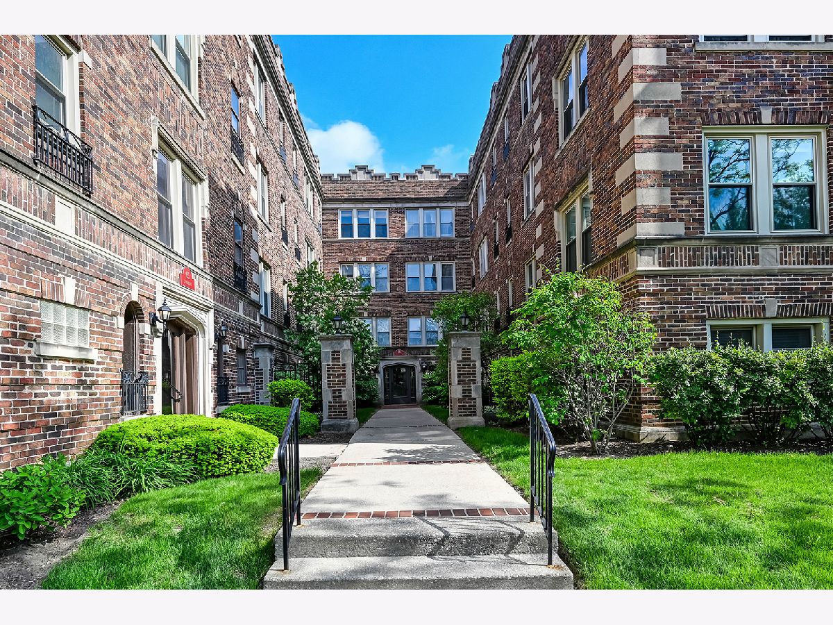  For Sale La Grange Illinois, 75 Harris Avenue