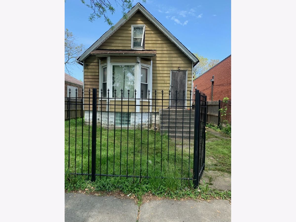  For Sale Chicago Illinois, 210 111th Street