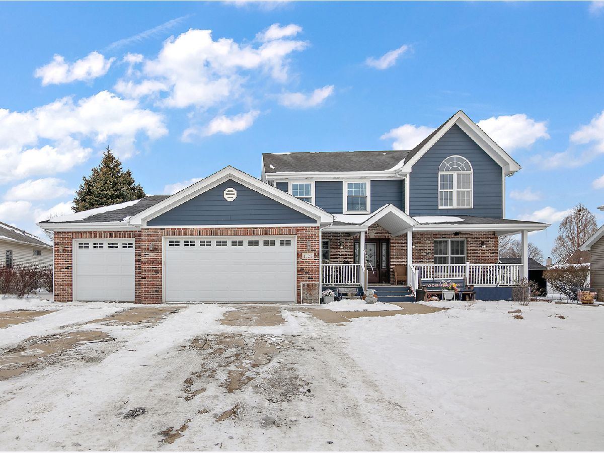  For Sale Manteno Illinois, 1123 Meadow