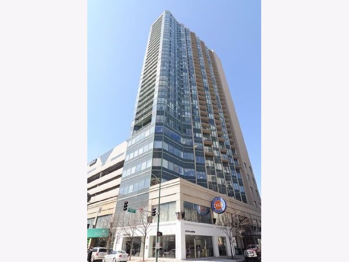  Rented Chicago Illinois, 111 Maple