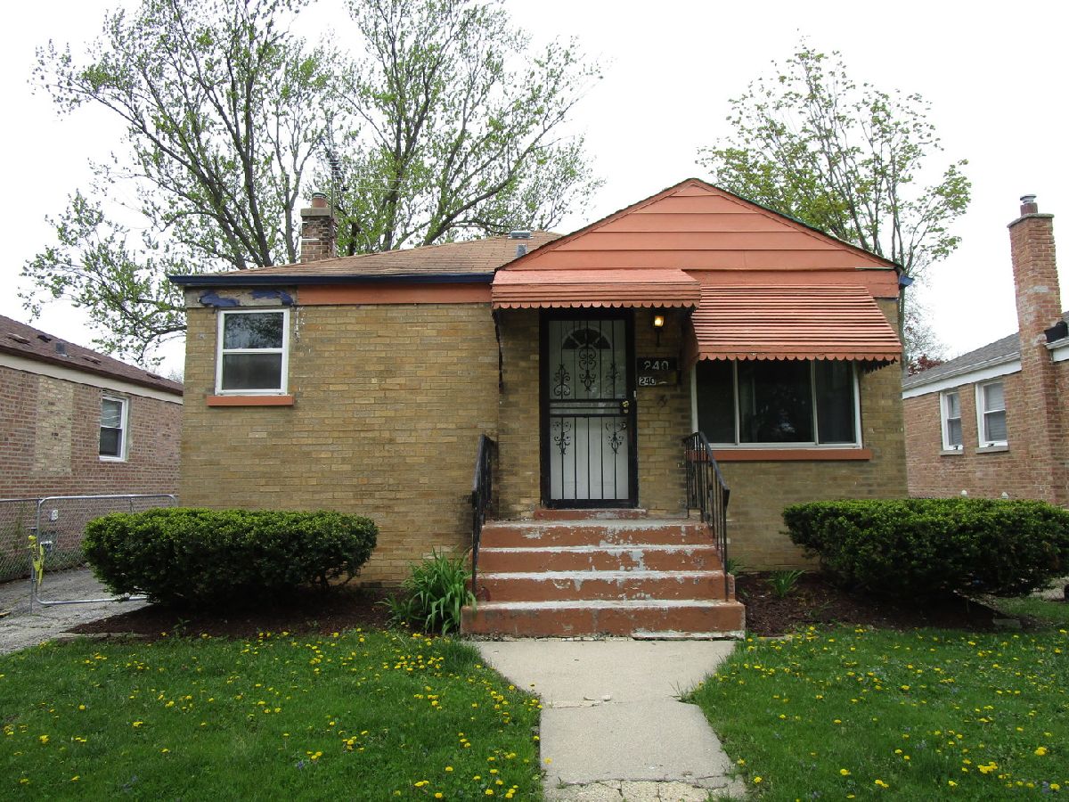  For Sale Bellwood Illinois, 240 Linden Avenue