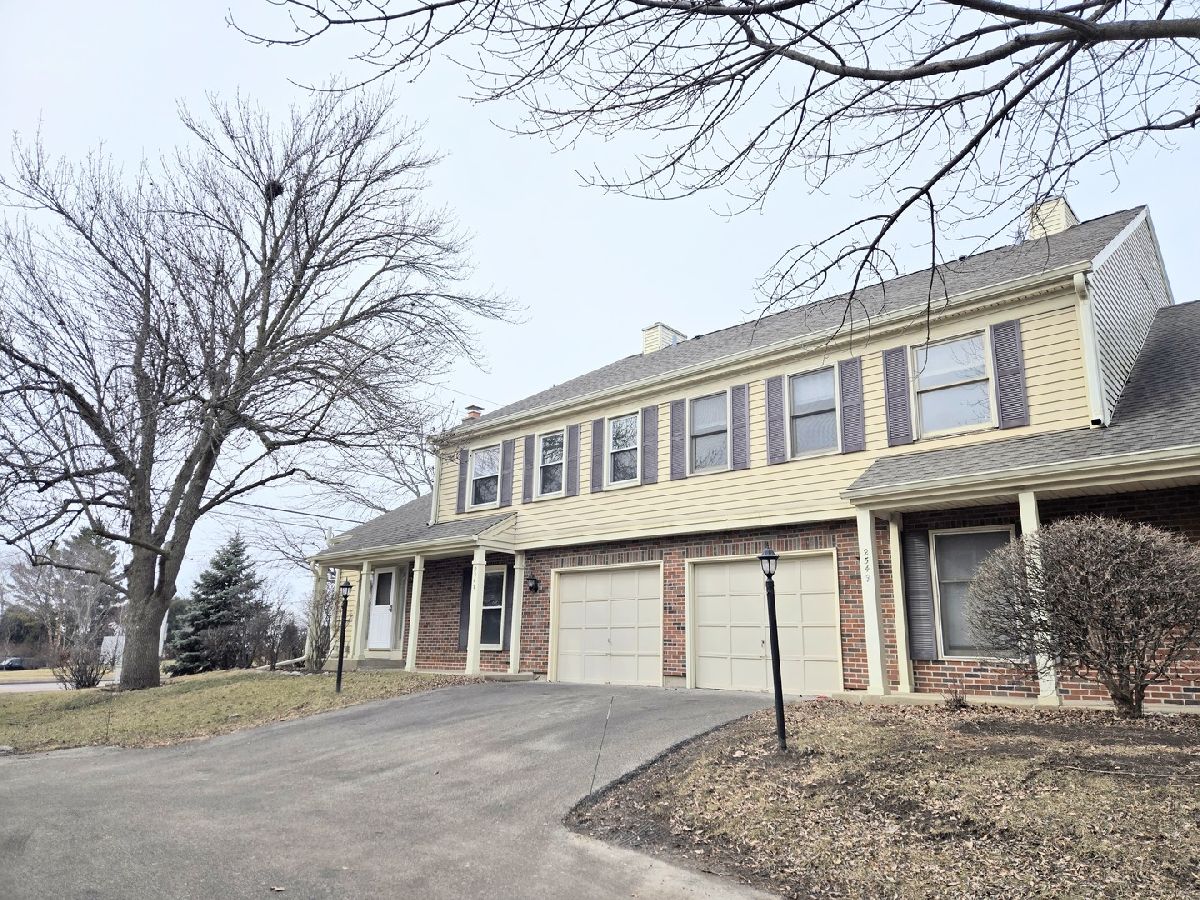  For Sale Schaumburg Illinois, 2547 College Hill Circle