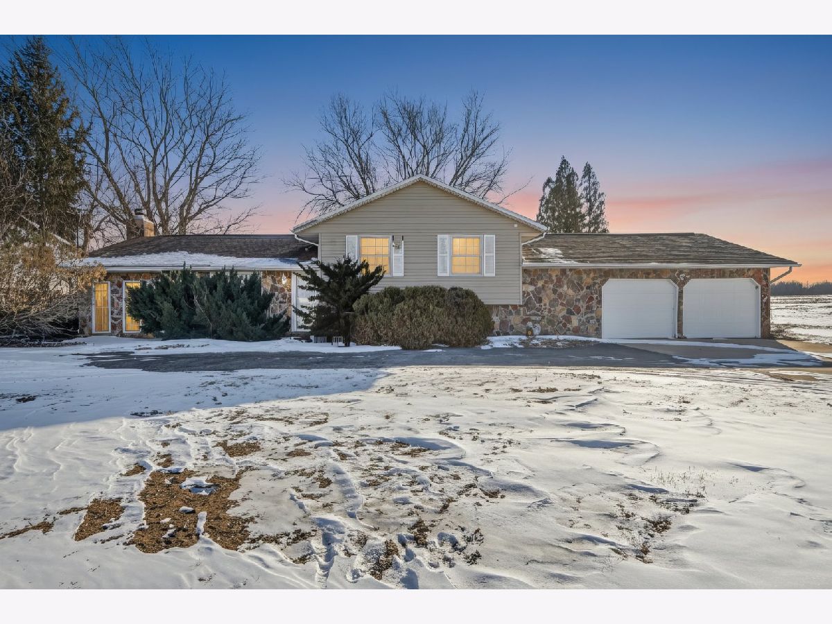  Sold Pearl City Illinois, 325 Bradmar