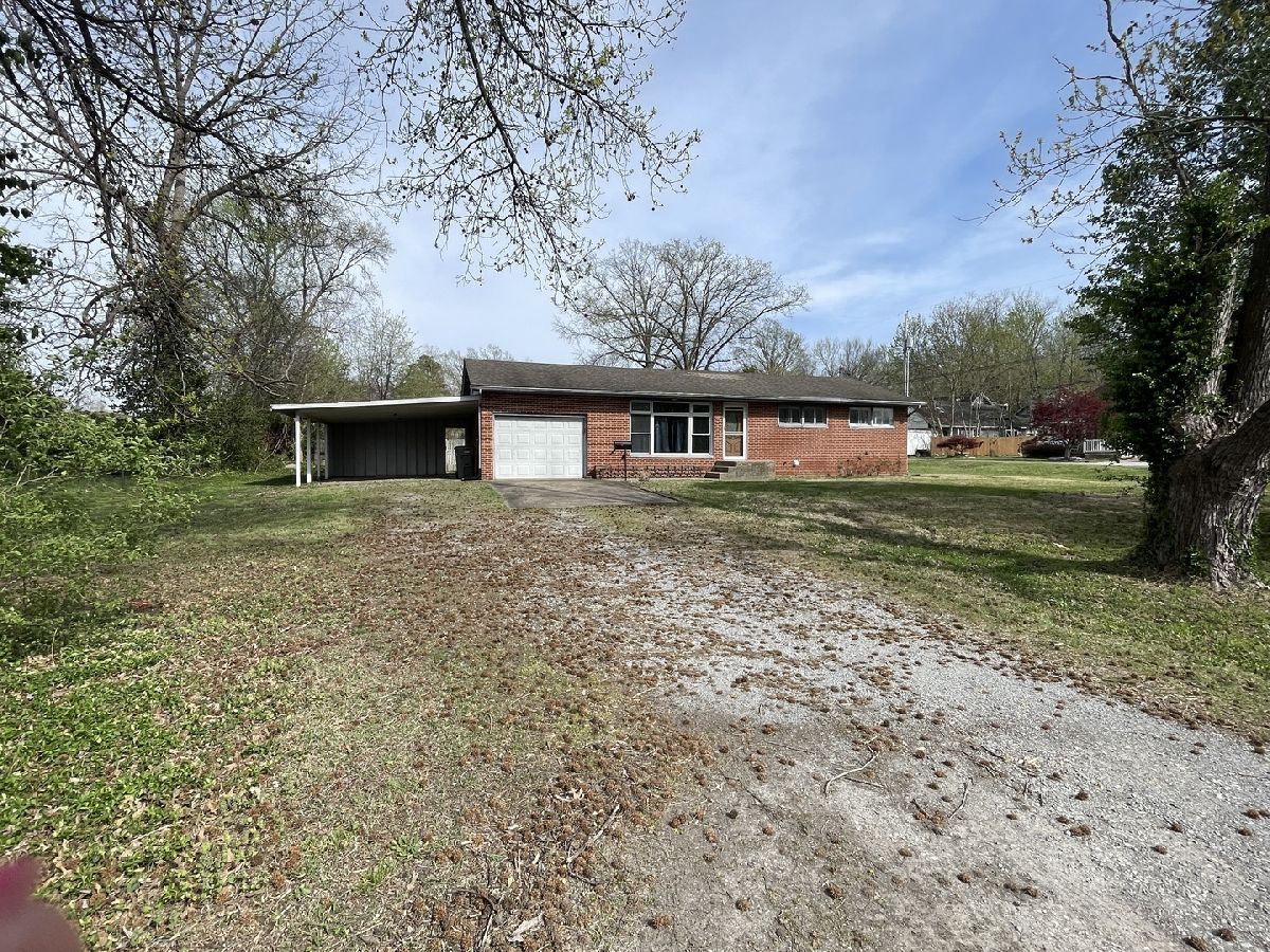  For Sale Carterville Illinois, 306 Carter Street