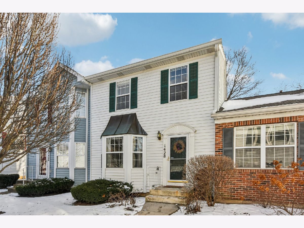 Townhomes Sold Chesapeake Commons Geneva Illinois, 1428 Charleston