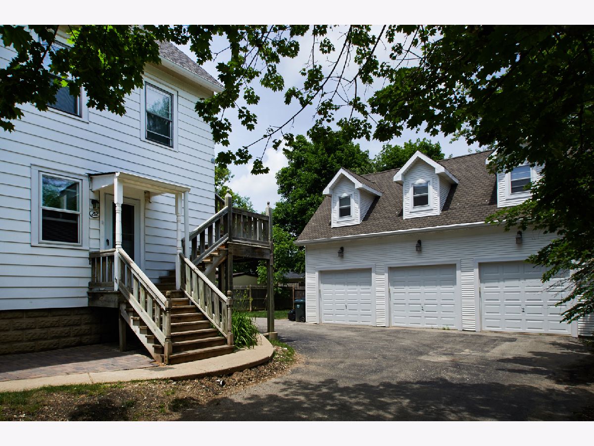  For Rent Barrington Illinois, 212 Russell