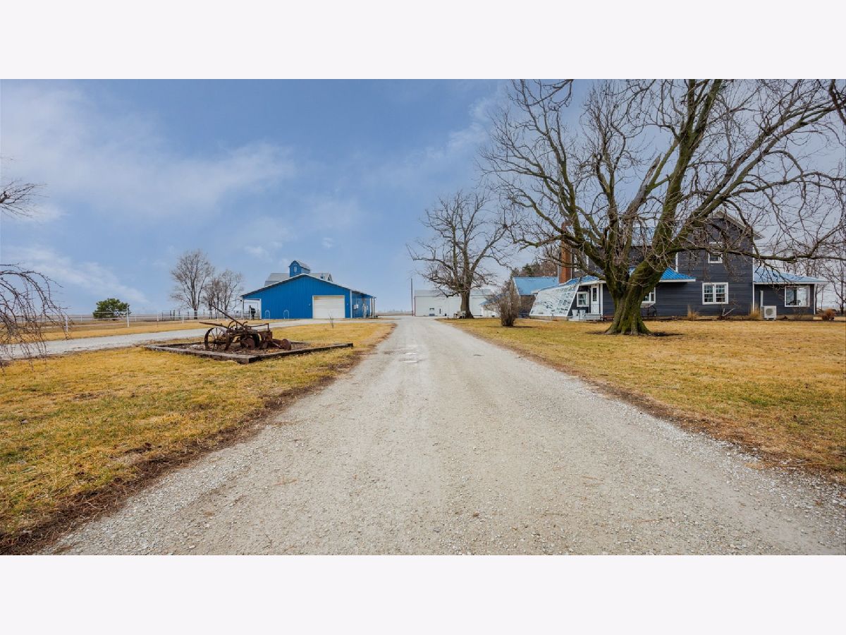  For Sale Chenoa Illinois, 10147 1000 East Road