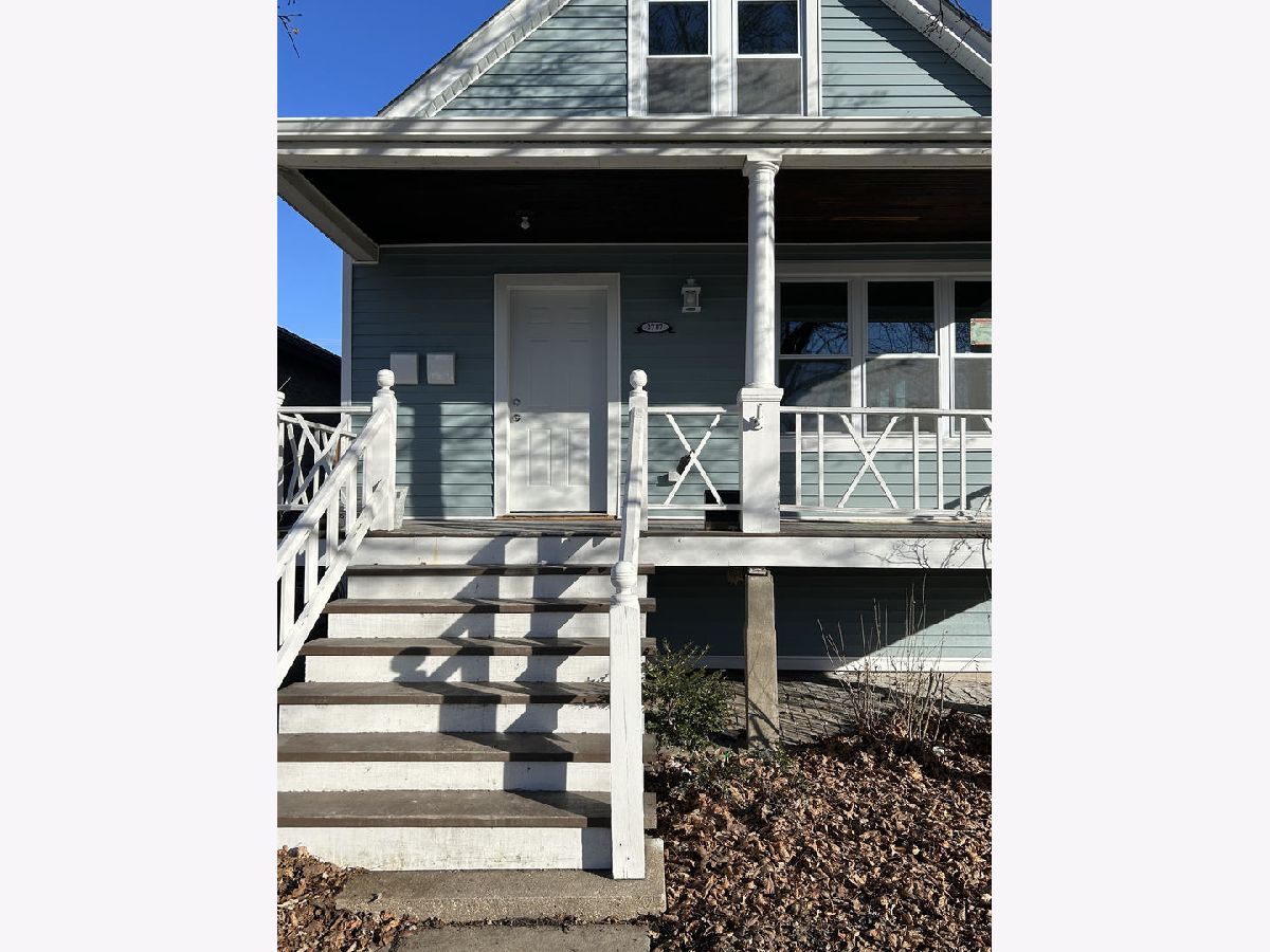  For Rent Chicago Illinois, 2717 Rutherford