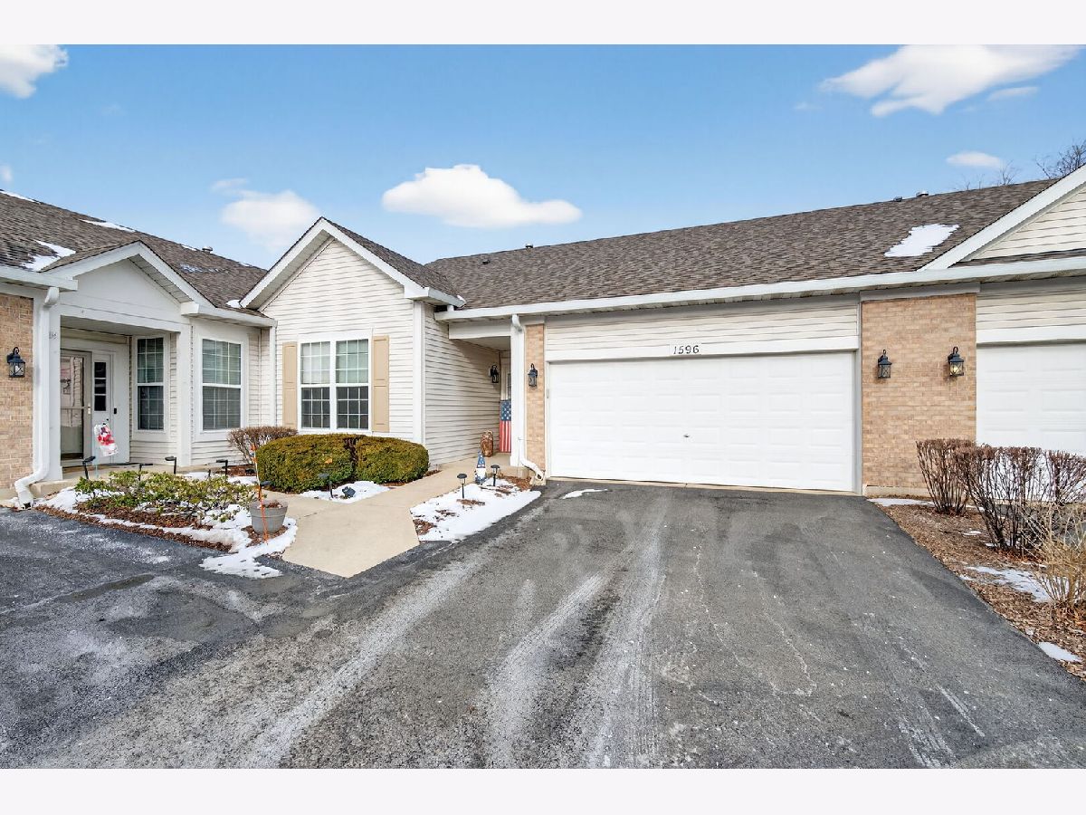 Homes & Townhomes For Sale Grand Haven Romeoville Illinois, 1596 Ludington Circle