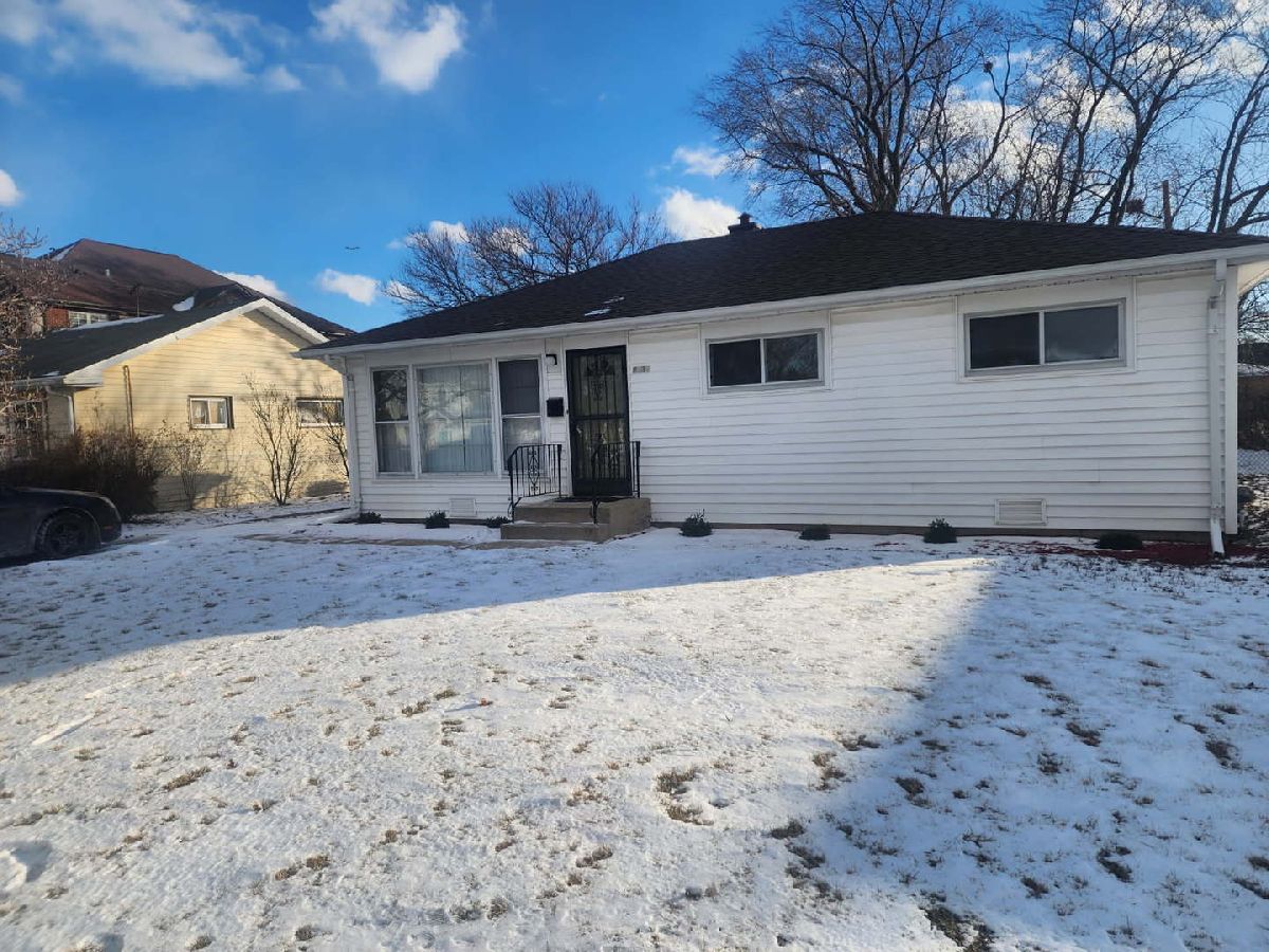  For Rent Chicago Illinois, 8235 Summerdale