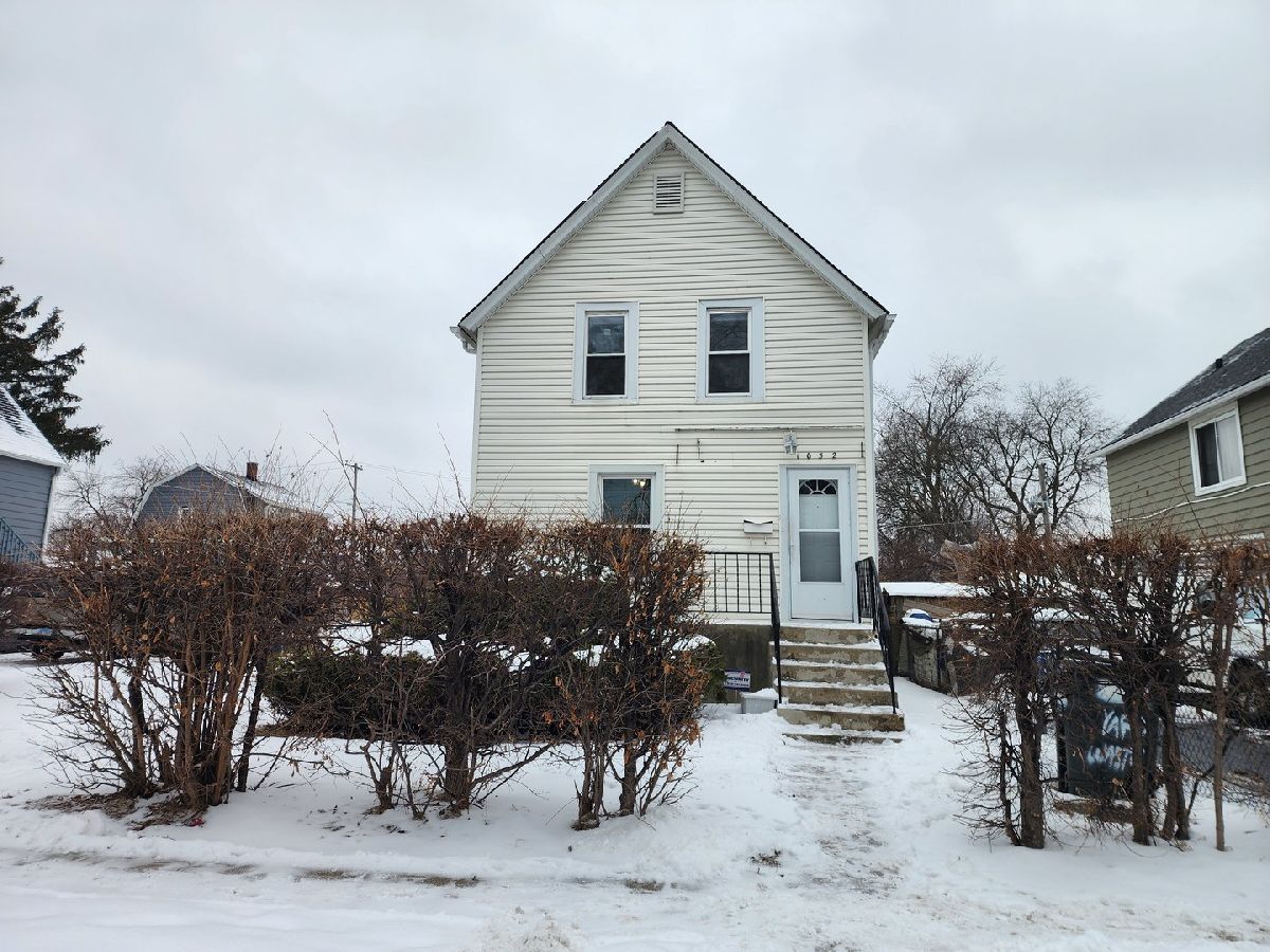  For Rent North Chicago Illinois, 1032 Lincoln
