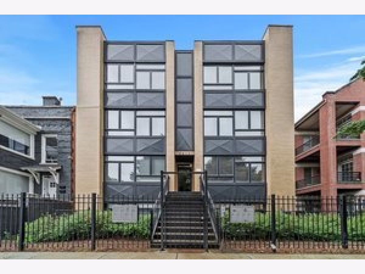  Rented Chicago Illinois, 6617 Ingleside