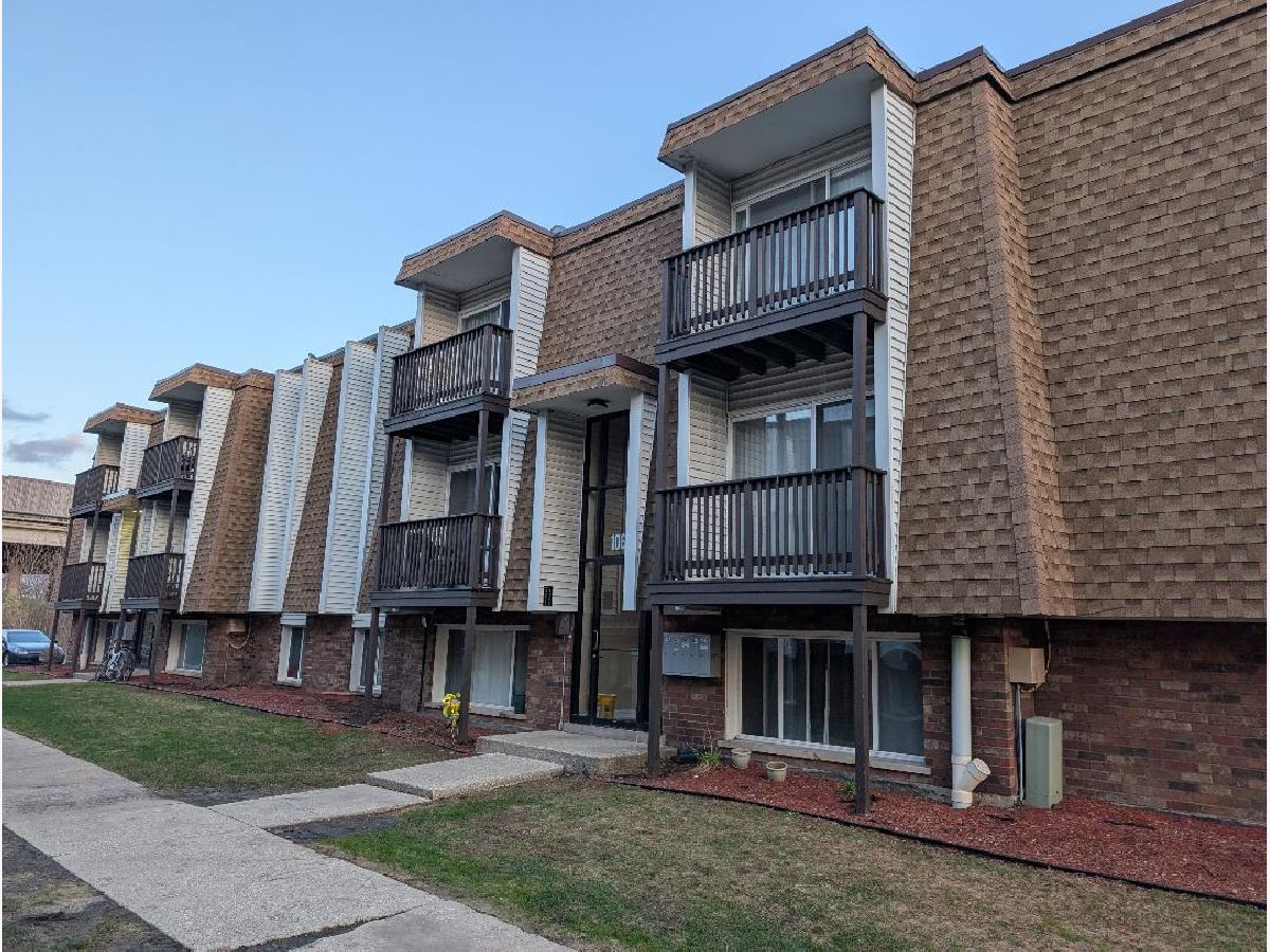  Rented Chicago Ridge Illinois, 10620 Brooks