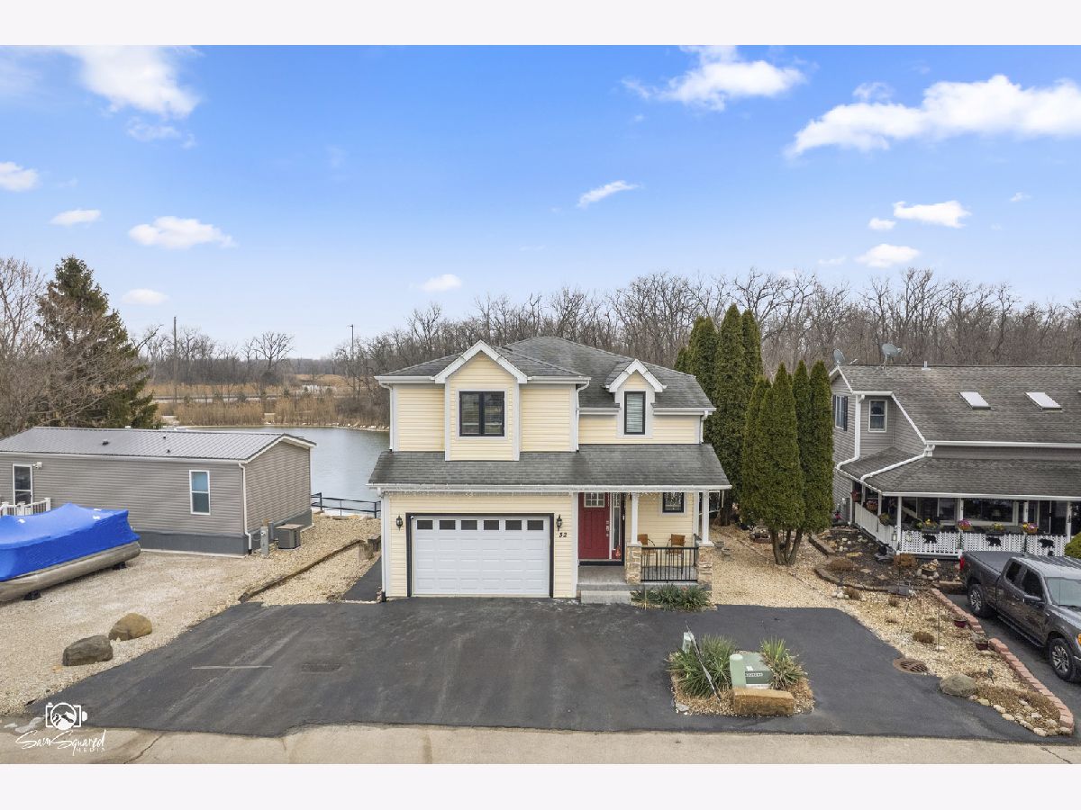Homes For Sale Shadow Lakes Wilmington Illinois, 32 Largemouth Lane