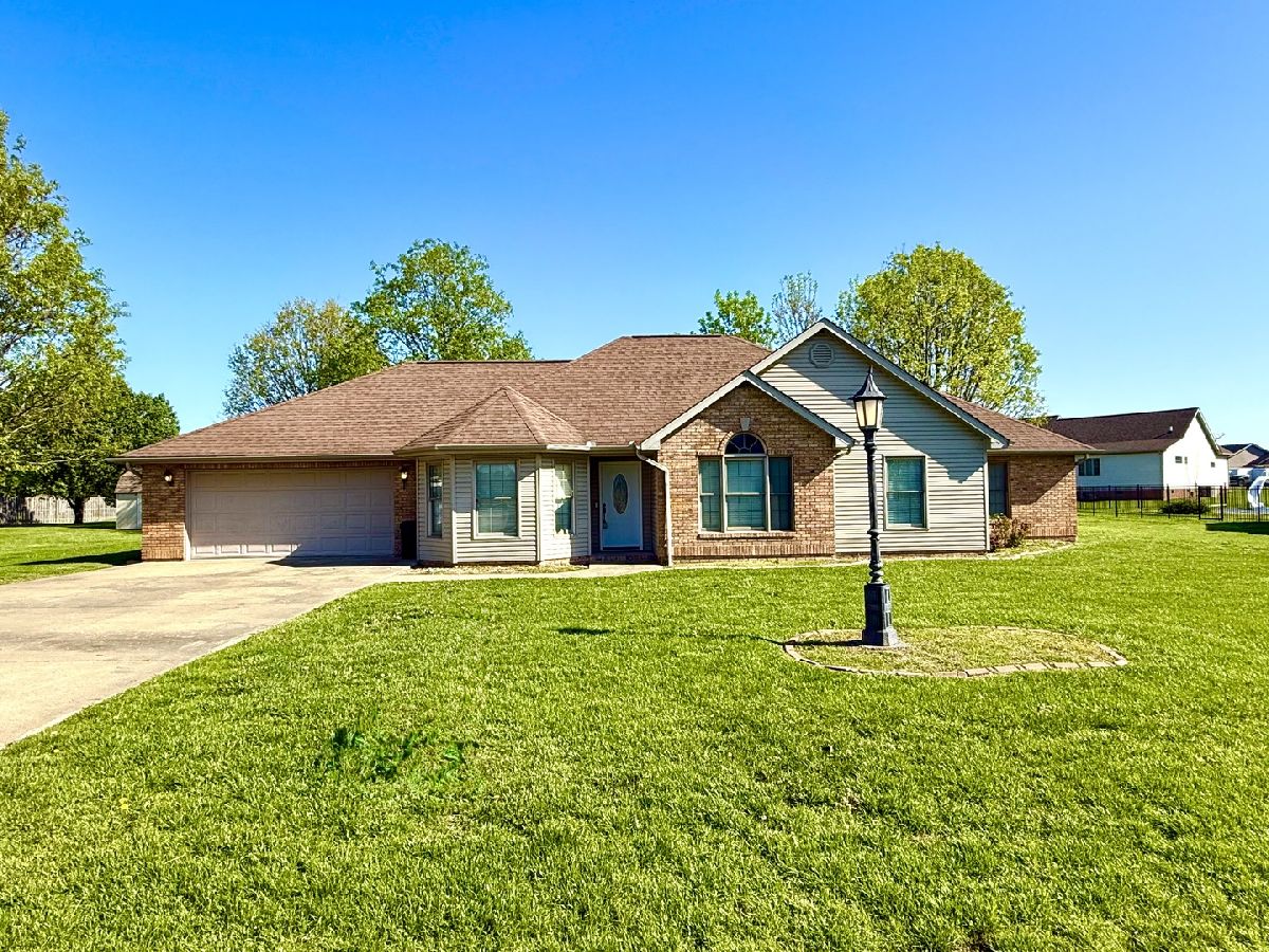  For Sale Herrin Illinois, 404 Bogie Drive