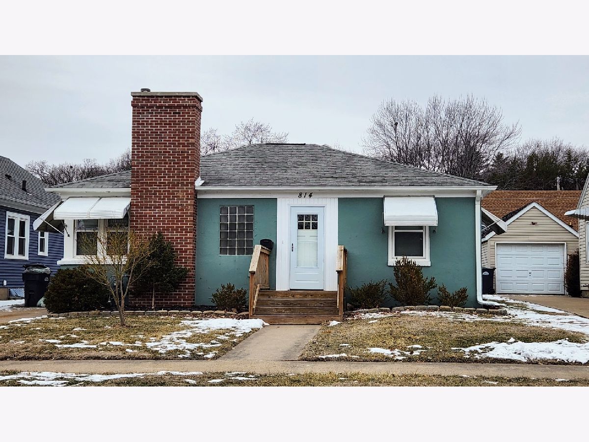  Rented Clinton Iowa, 814 Park